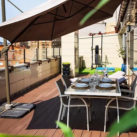 Lujoso Atico Entre 2 Playas Con Garaje, Terraza, Vistas Y Wifi Lägenhet