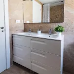 Apartamento Lujoso ático Entre 2 Playas Con Garaje, Terraza, Vistas Y Wifi