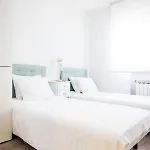 아파트 Lujoso Atico Entre 2 Playas Con Garaje, Terraza, Vistas Y Wifi 기욘