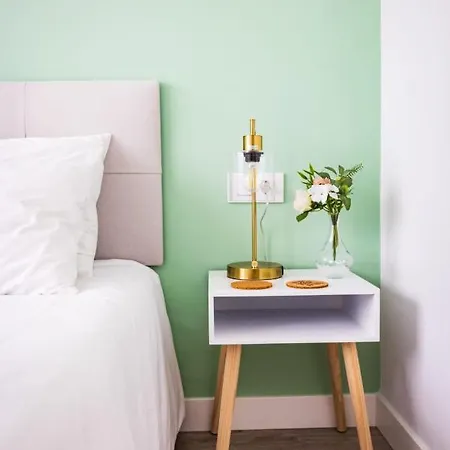 Lujoso ático Entre 2 Playas Con Garaje, Terraza, Vistas Y Wifi Apartamento *