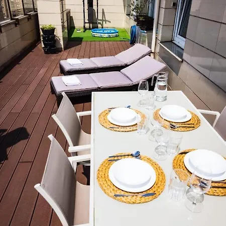 Lujoso ático Entre 2 Playas Con Garaje, Terraza, Vistas Y Wifi